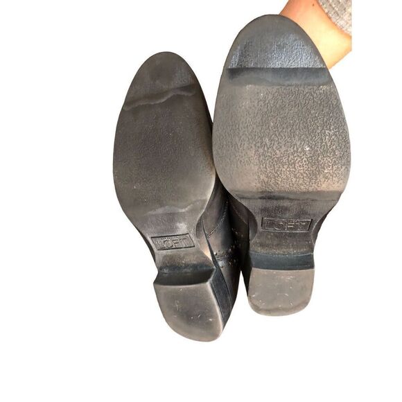 Loft Ann Taylor black leather riding boot with stretch band in back. size 7.5 - Picture 10 of 14